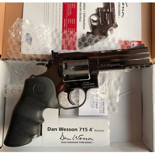 DAN WESSON715